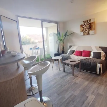 T2 Avec Climatisation Et Parking A Narbonne-plage - Fr-1-795-57 Apartment